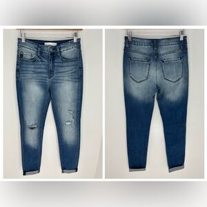 KanCan‎ for Maurices Boyfriend Fit Distressed Jeans Size 24 Medium Wash 26x29